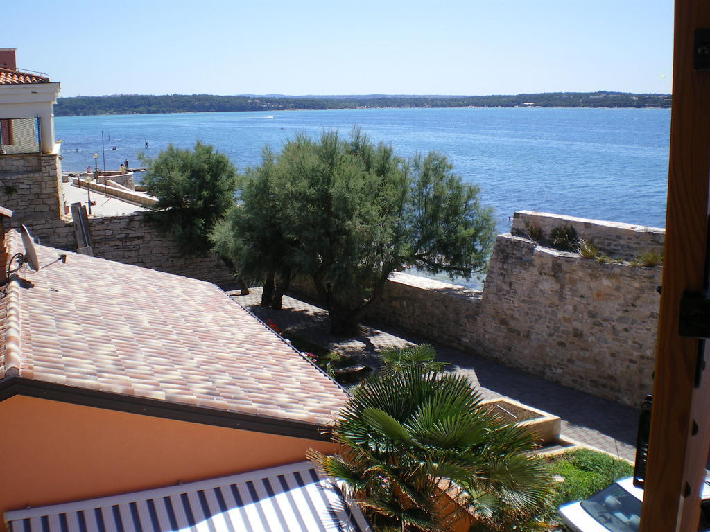Apartments Edo Novigrad Istria Camera foto